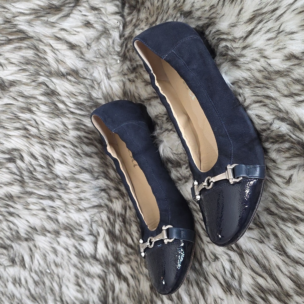 Lalisa Chloe Elegant Ballet Flats Imported ITALY Nice Toe Box Black Size 38